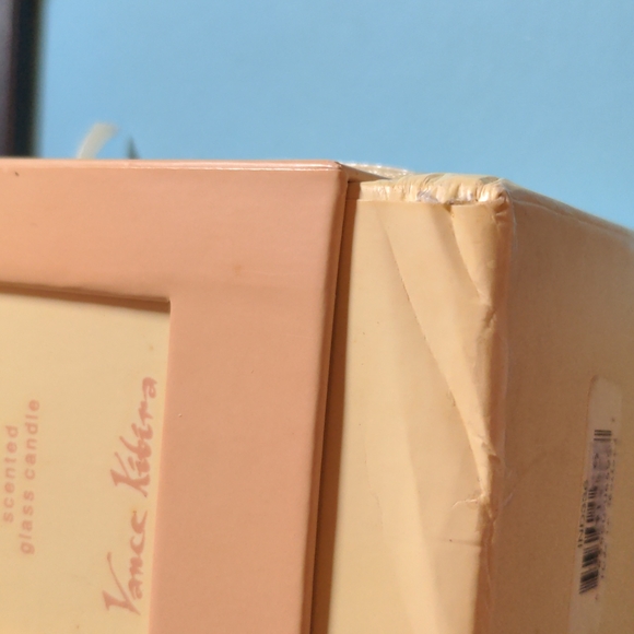 NEW in box Candle in Glass Jar Scent Indulgence Vance Kitira - Picture 6 of 6